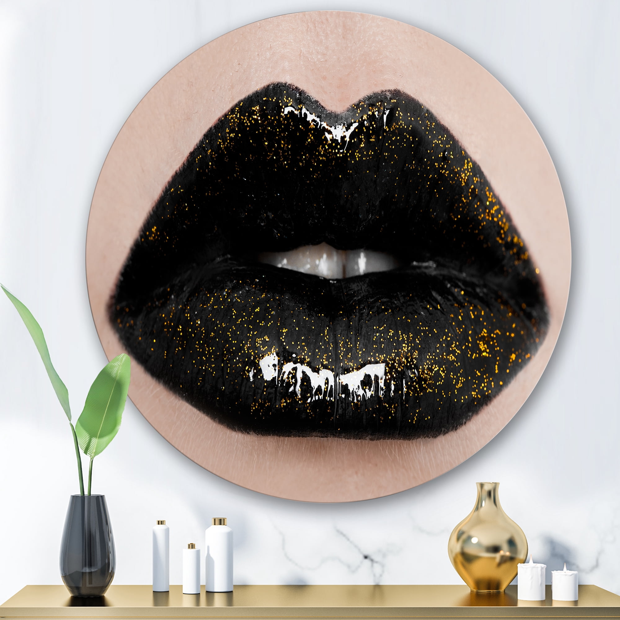 Designart 'Close-Up Of Gorgeous Female Lips I' Modern Circle Metal Wall Art 36x36 - Disc of 36