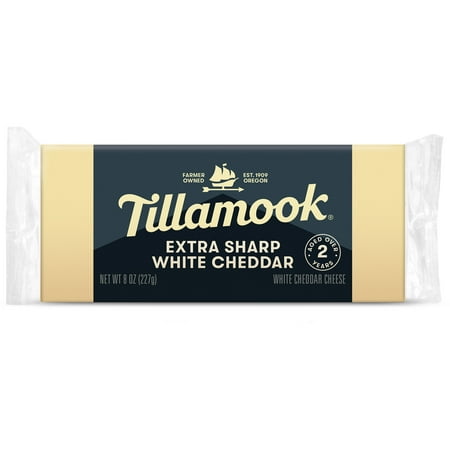 Tillamook Extra Sharp White Cheddar Cheese Block, 8 oz (Aged 2 Years)