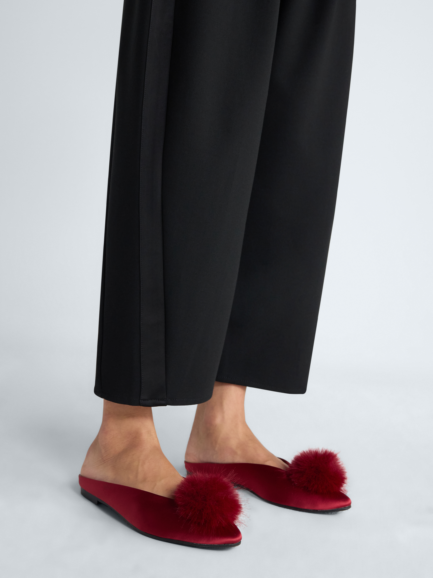 Scoop Women's Pom Pom Mules photo 2