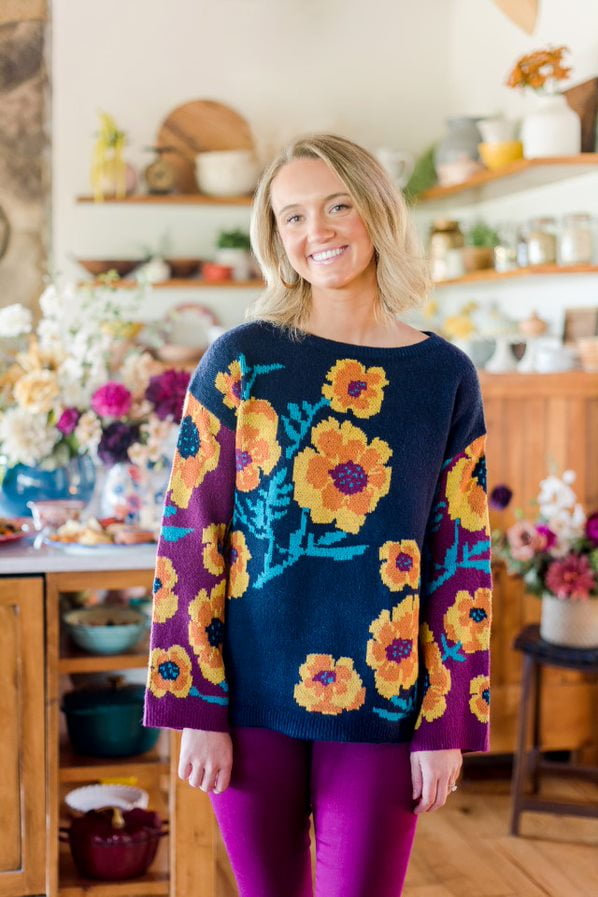 The Pioneer Woman Garden Floral Pullover Sweater, Women's