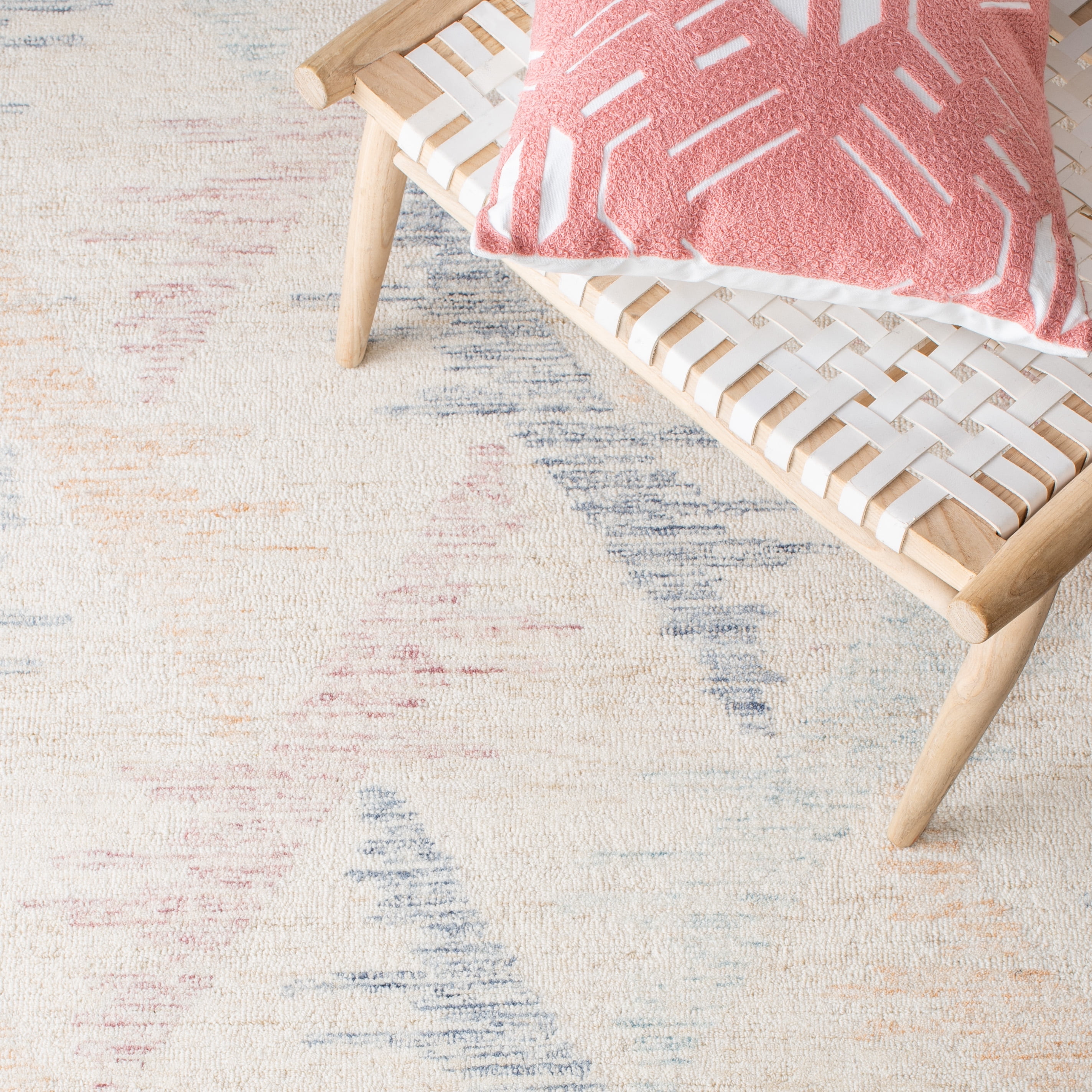 SAFAVIEH Rodeo Drive Henderson Geometric Area Rug, Ivory/Blue, 8' x 10'