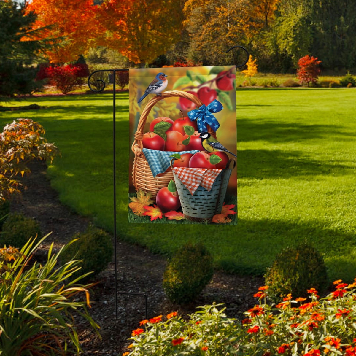 Briarwood Lane Garden Flag - Thumbnail 2