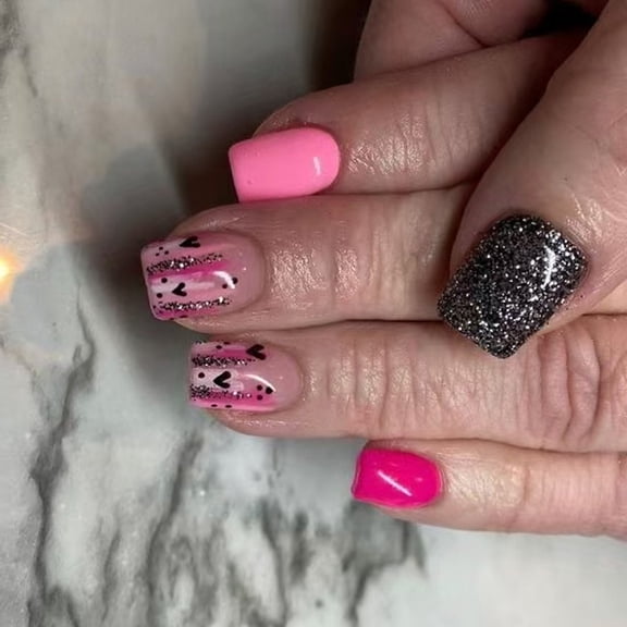 Zeiwohndc 24 Pieces Valentines Day Press On Nail French Tips Heart Pattern Faux Nail