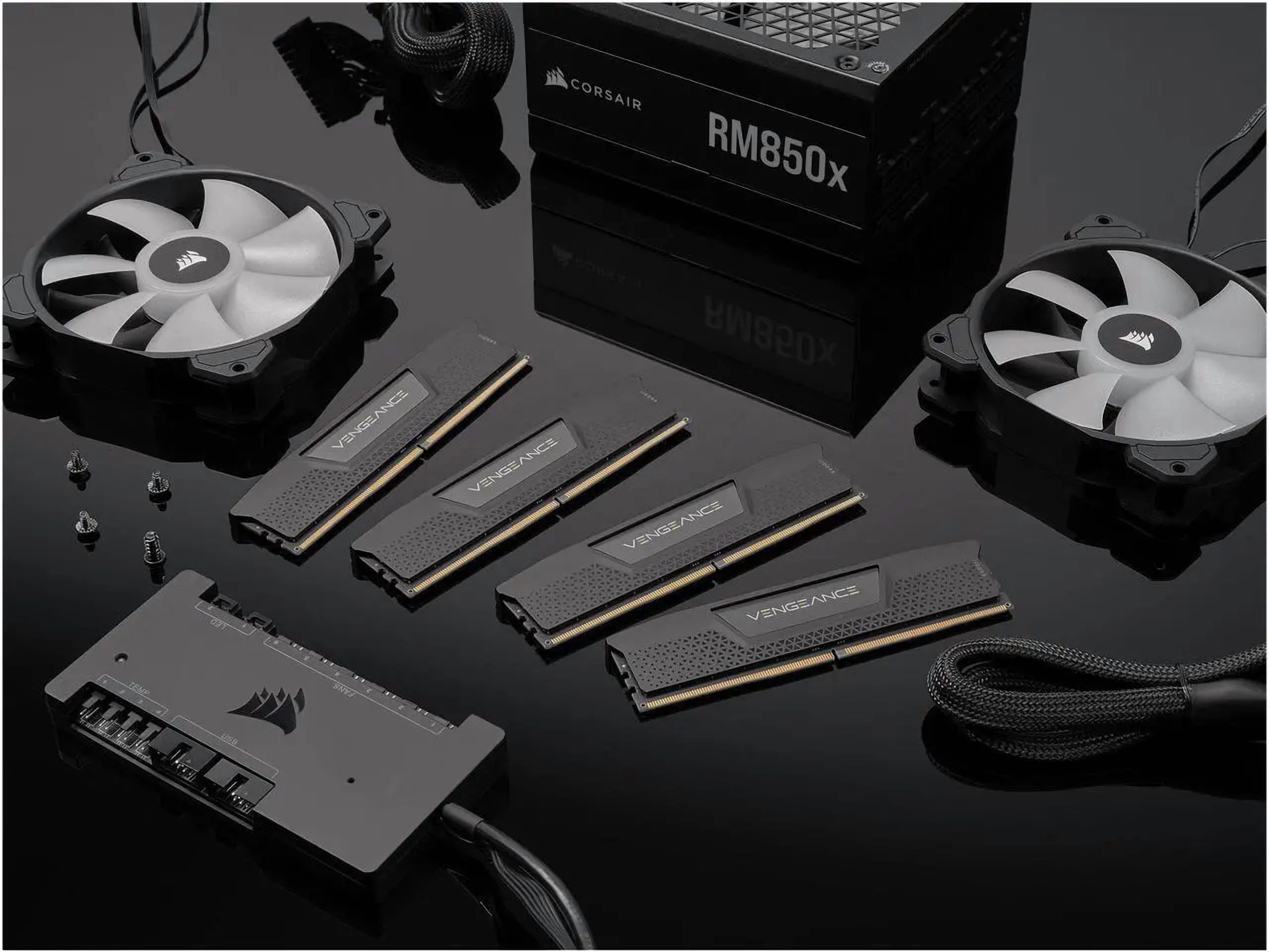 CORSAIR Vengeance 64GB (2 x 32GB) 288-Pin PC RAM DDR5 6000 (PC5 48000) Desktop Memory Model CMK64GX5M2D6000C40