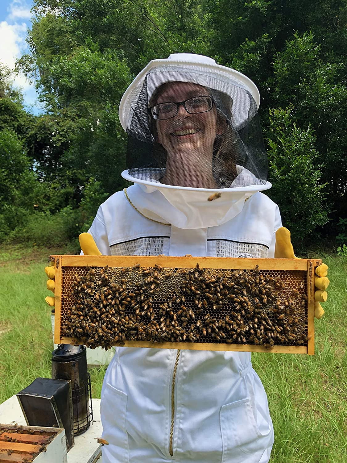 HONEY FEAST 3 Pounds Island Honey - Indulge in Raw & Unfiltered Small Batch Beekeeper's Delight