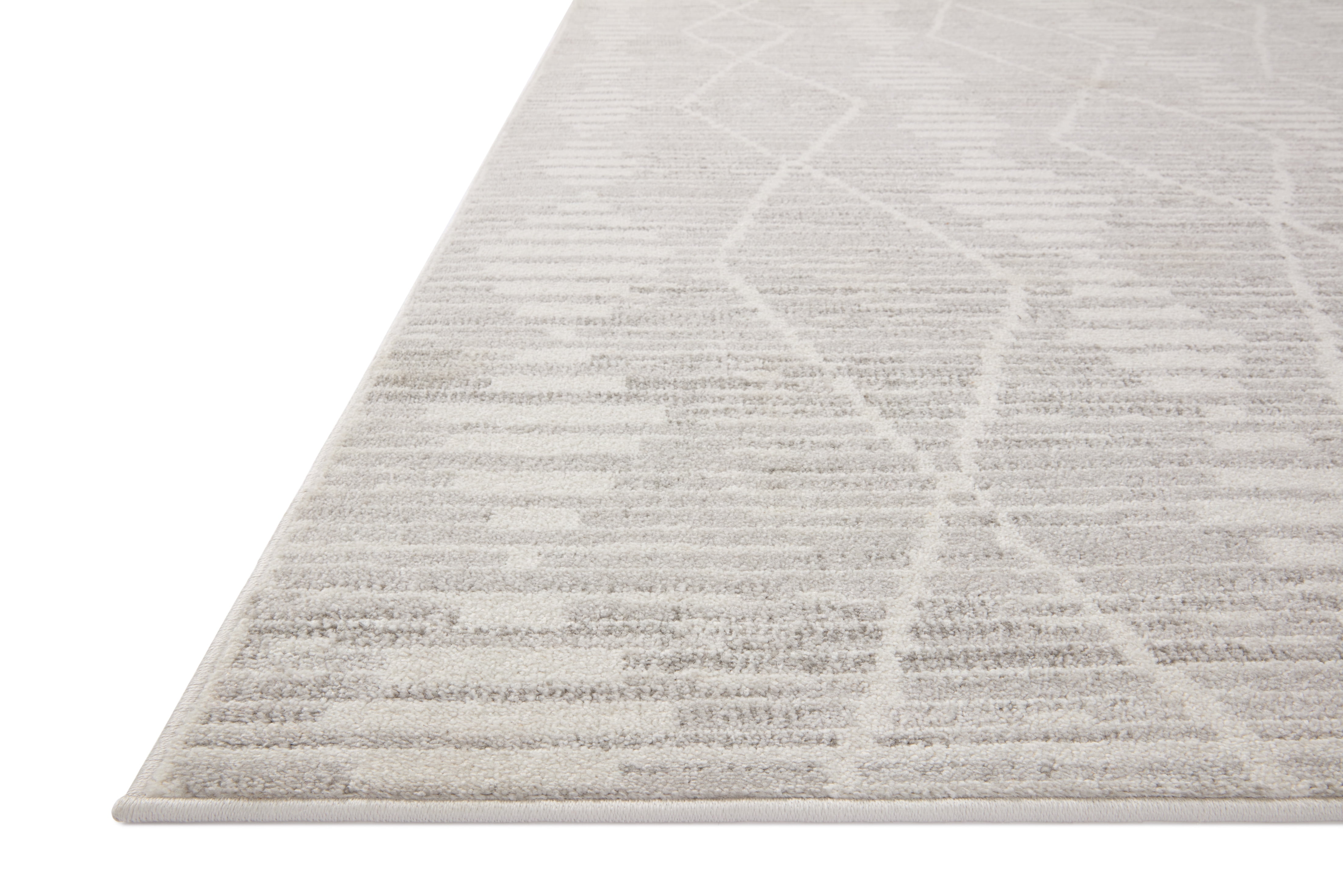 Loloi Kamala Ivory / Silver 4'-0" x 6'-0" Accent Rug