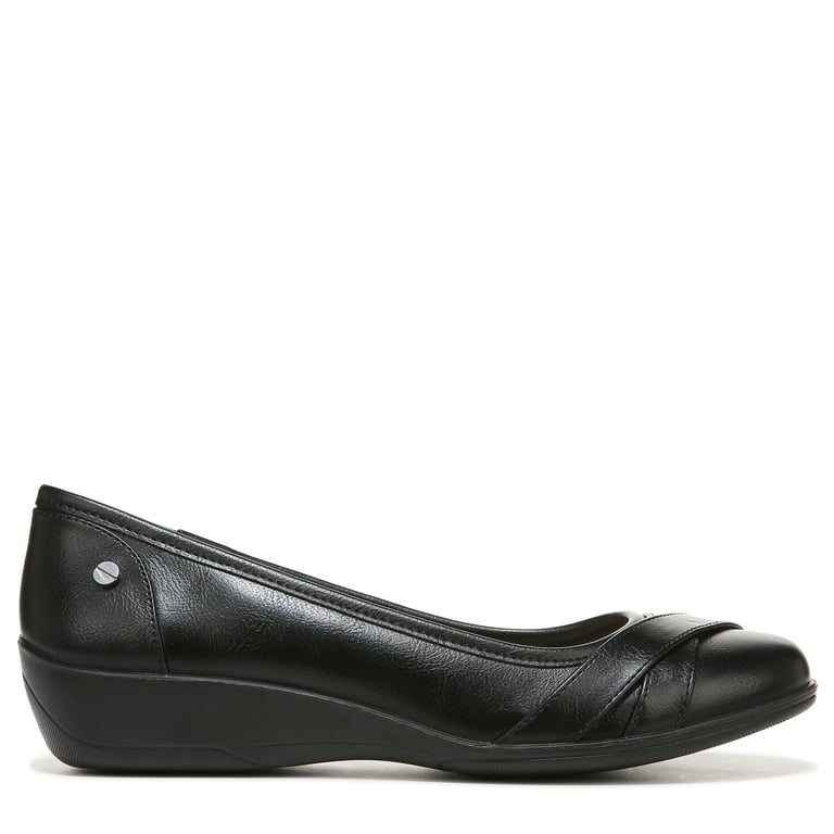 LifeStride Womens I-Loyal Ballet Flats with Memory Foam and