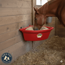 Little Giant Plastic Corner Feeder 26 Quart Space-Saving Livestock Feed, Red