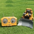 thumbnail image 3 of Juguete Maquina Bulldozer De Orugas Auto Control Remoto Amarillo, 3 of 7