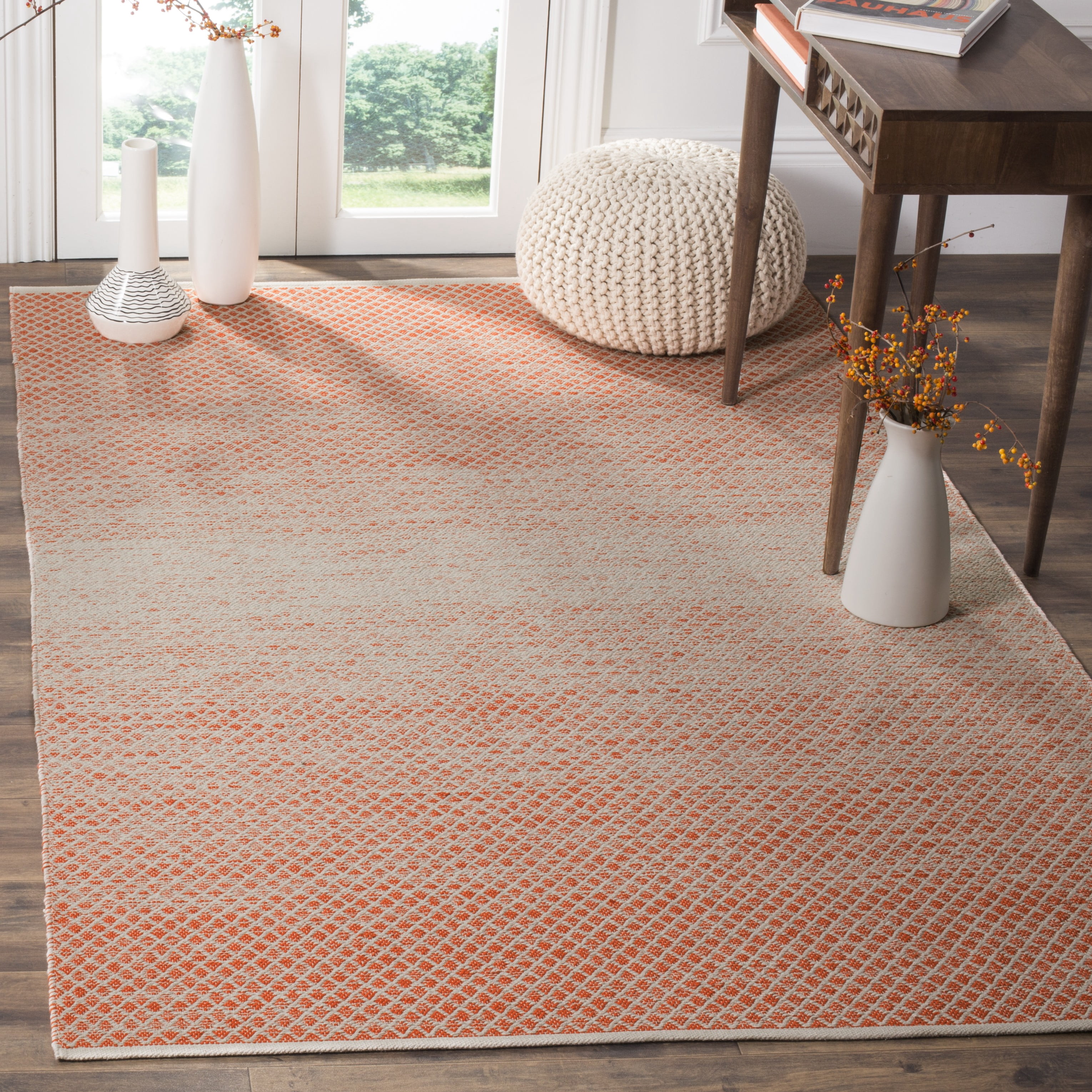 SAFAVIEH Montauk Vaughn Geometric Cotton Area Rug, Orange/Ivory, 4' x 4' Square
