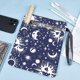 thumbnail image 5 of Funda de libro con diseño de sol y luna, protector de libros de tela lavable con cremallera y bolsillo adicional., 5 of 9