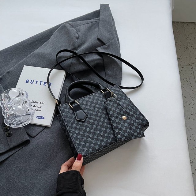 Bolso cuadrado de mano pequeño a cuadros de moda 2024 otoño nuevo estilo retro pequeño bolso madre bolso bandolera de un solo hombro para mujer