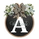 thumbnail image 1 of Placas decorativas colgantes para corona de puerta de entrada, con apellidos durante todo el año, elegante decoración de pared, letrero con nombre personalizado, acento festivo para puerta,, 1 of 8