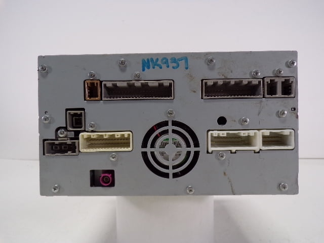 Pre-Owned 13-14 Nissan Pathfinder CD Player Navigation Radio Receiver OEM LKQ - Verify Specific Vehicle Fitment In Description - (Good)