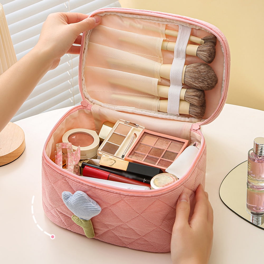 Chloé Pink Cosmetic Bags