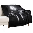 thumbnail image 1 of Manta súper suave con diseño de lobos aullando a la luna, manta navideña de franela de microfibra para sofá cama, mullida y cálida de 50 x 60 pulgadas, 1 of 8