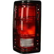 OE Replacement Dodge Dakota Driver Side Taillight Assembly (Partslink Number CH2800111)