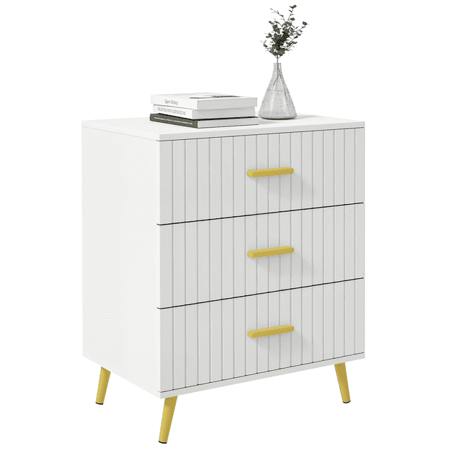 HOMCOM Commode de Chambre, Commode à 3 Tiroirs avec Pattes en Aluminium. Cette Commode Blanche Comprend Trois Tiroirs Spacieux avec Lignes Embossées et Poignées en Aluminium Doré, Offrant un Grand Rangement pour Vêtements Ou Articles Quotidiens. les Pattes en Alliage d'Aluminium Doré avec Patins Antidérapants Offrent une Stabilité, pendant Que le Dessus de Table Convient pour Exposer la Déco Ou les Essentiels. Fabriquée en Panneau de Particules et en Aluminium, Elle Est durable et Facile à Nettoyer. Dimensions : 23,6 Pouces de long, 15,7 Pouces de Large et 28,1 Pouces de Haut.