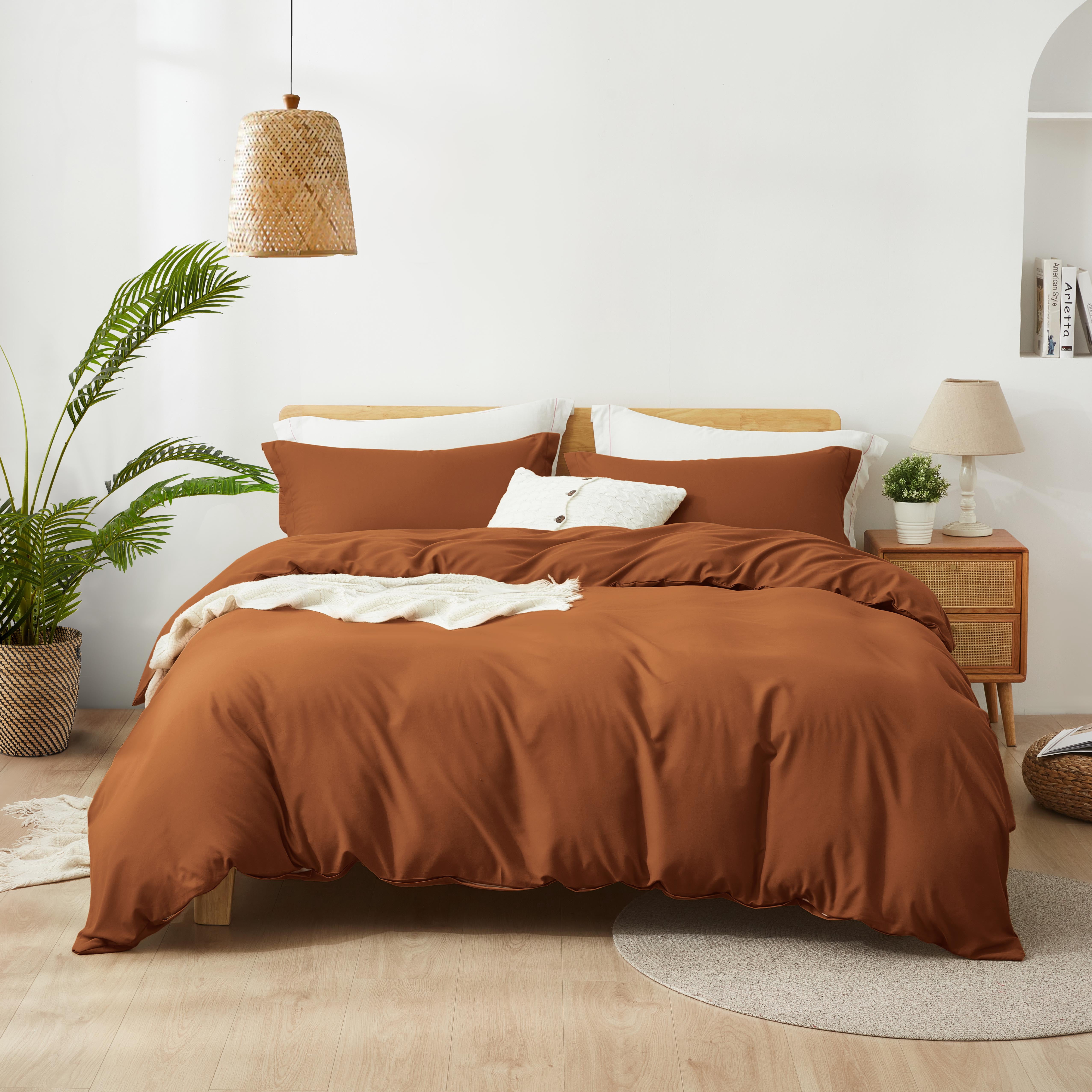Alazuria Duvet Cover Set Soft Prewashed Microfiber with zipper and 4 corner ties Caramel Terracotta color Twin size ( 90" x 68" )