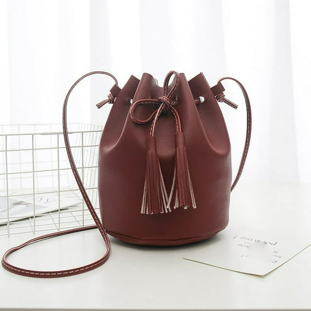 QJUHUNG Female Cute Bag Shoulder Messenger Bag Drawstring Bucket Bag Retro Wild Bag
