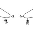 thumbnail image 1 of Collar a juego de astronauta, collar con colgante de imán empalmado para parejas para personas, 1 of 5