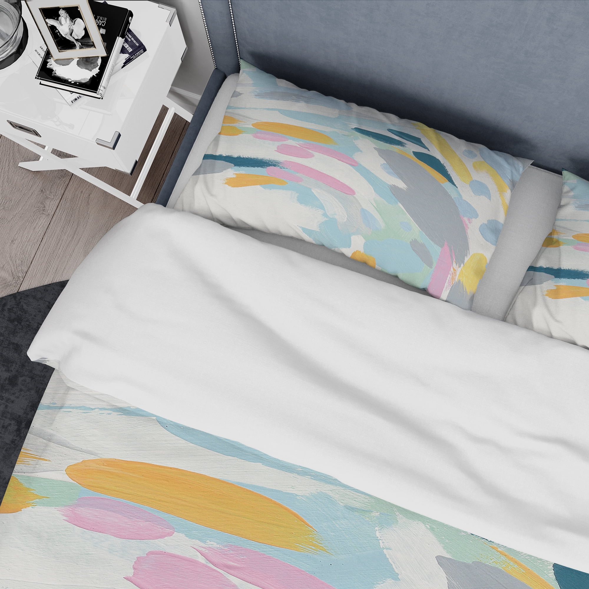 Designart 'Geometric Vortex II' Geometric Duvet Cover Set
