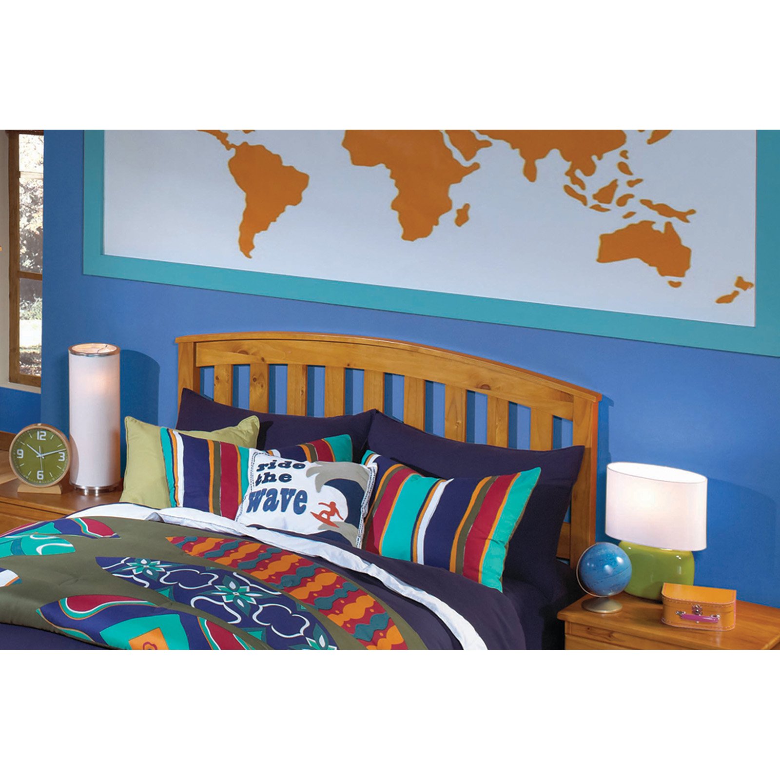 American Furniture Classics Model 2138, Solid Pine Queen Flat Mission