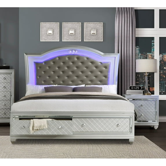Modern LED Light Bedroom 3pc Set King Platform Bed Nightstands Silver Finish Wooden Bedroom Furniture