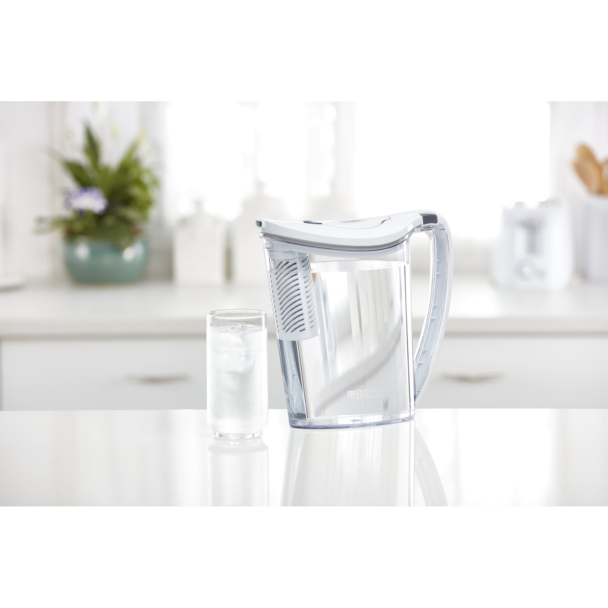 Brita 10 Cup Stream Filter as You Pour Water Pitcher with 1 Filter, Hydro, BPA Free, Chalk White