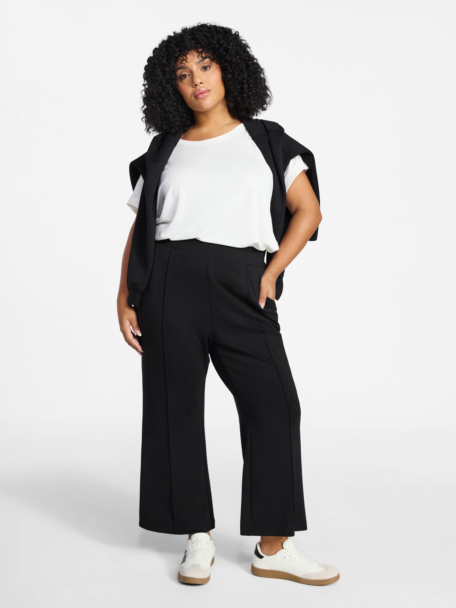 Terra & Sky Women's Plus Size Scuba Knit Kick Flare Pants, Sizes 0X-5X