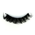 Soft Fluffy and Natural 3D Cat Eye False Lashes for a Wispy Manga Style