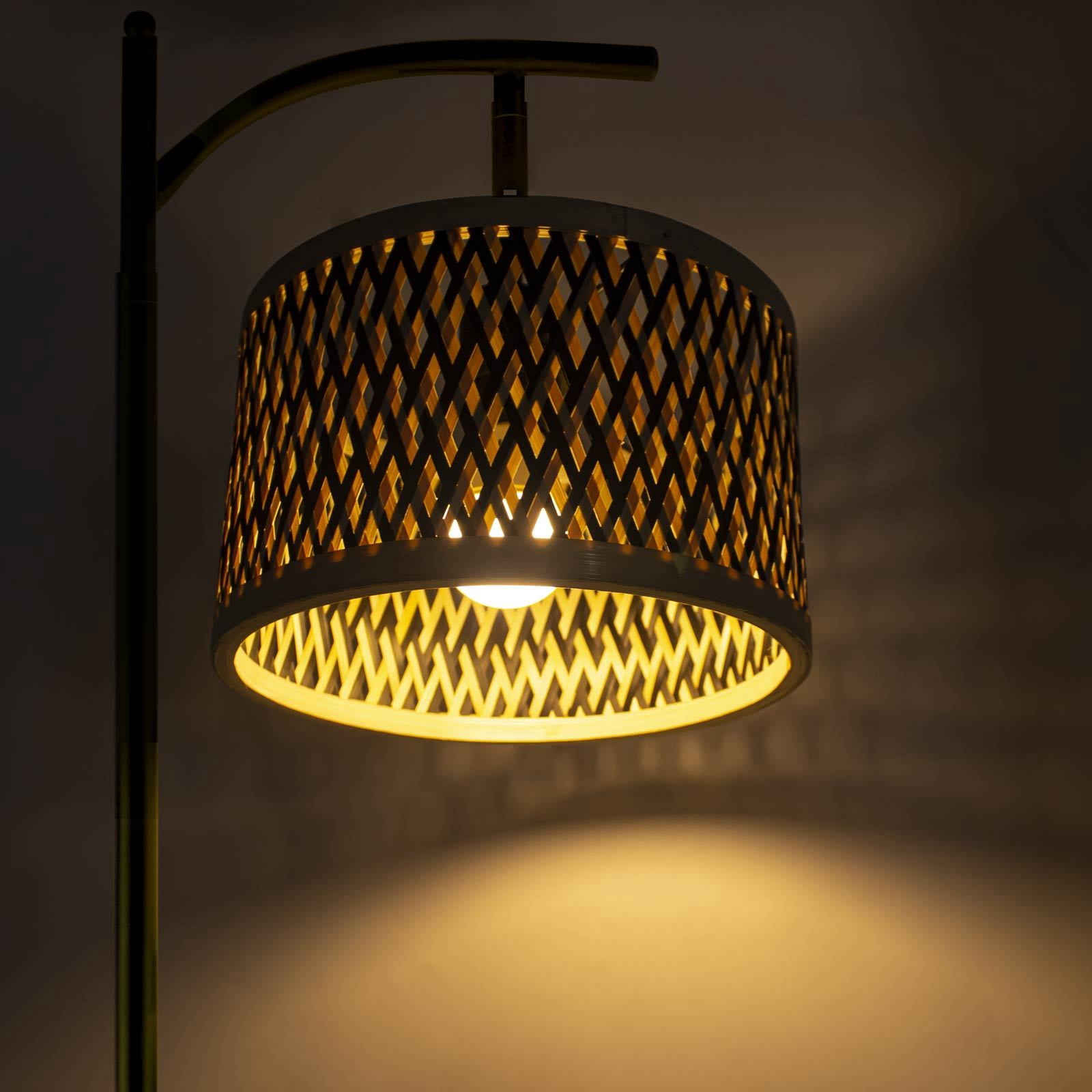 ArcoMead Modern Floor Lamp, Stylish Floor Lamp with Adjustable angle Lampshade, Rattan Boho Tall Standing Lamp for Living Room Bedroom Offfice