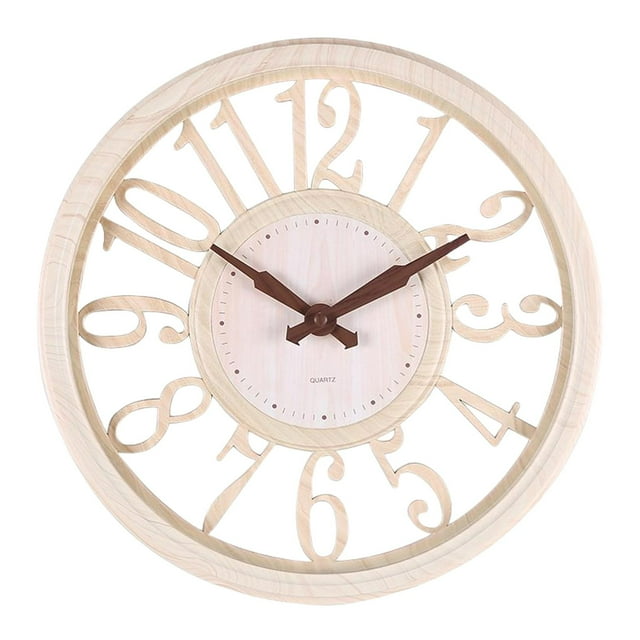 Reloj de pared de estilo europeo de 12 pulgadas con textura de madera hueca, reloj de cuarzo sin tictac Beige