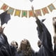 thumbnail image 4 of Banderines de graduación, pancartas de felicitaciones, guirnaldas decorativas, letreros de felicitaciones, suministros de decoración para fiesta de graduación (estilo A), 4 of 6