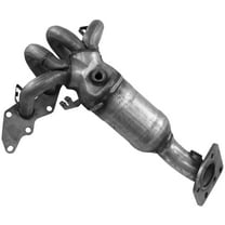 Walker Exhaust Ultra EPA 16531 Catalytic Converter with Integrated Exhaust Manifold Fits select: 2008 FORD ESCAPE XLT, 2005 FORD ESCAPE XLS
