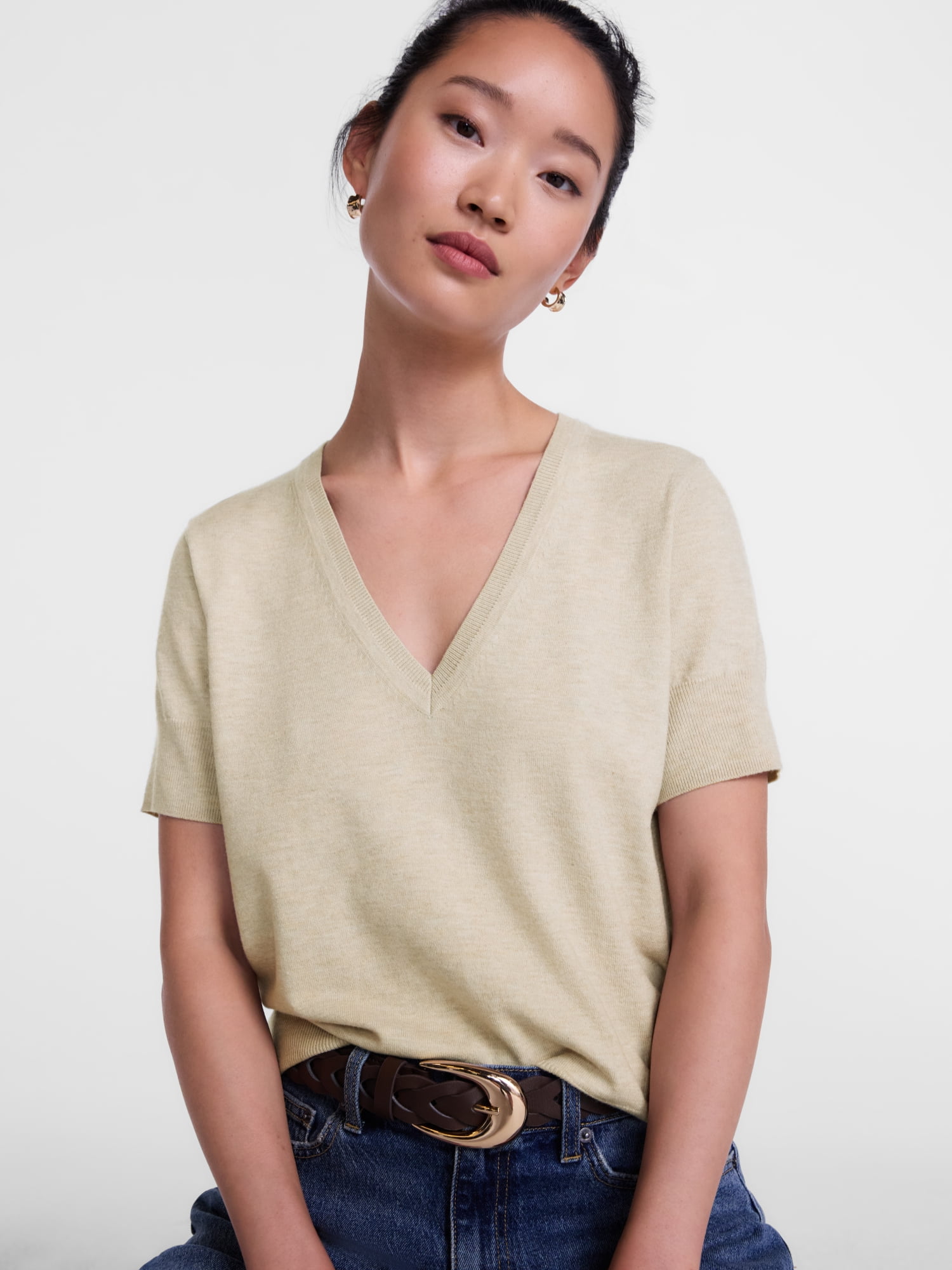 Scenario Women's V-Neck Lightweight Sweater with Short Sleeves, Sizes XS-XXXL