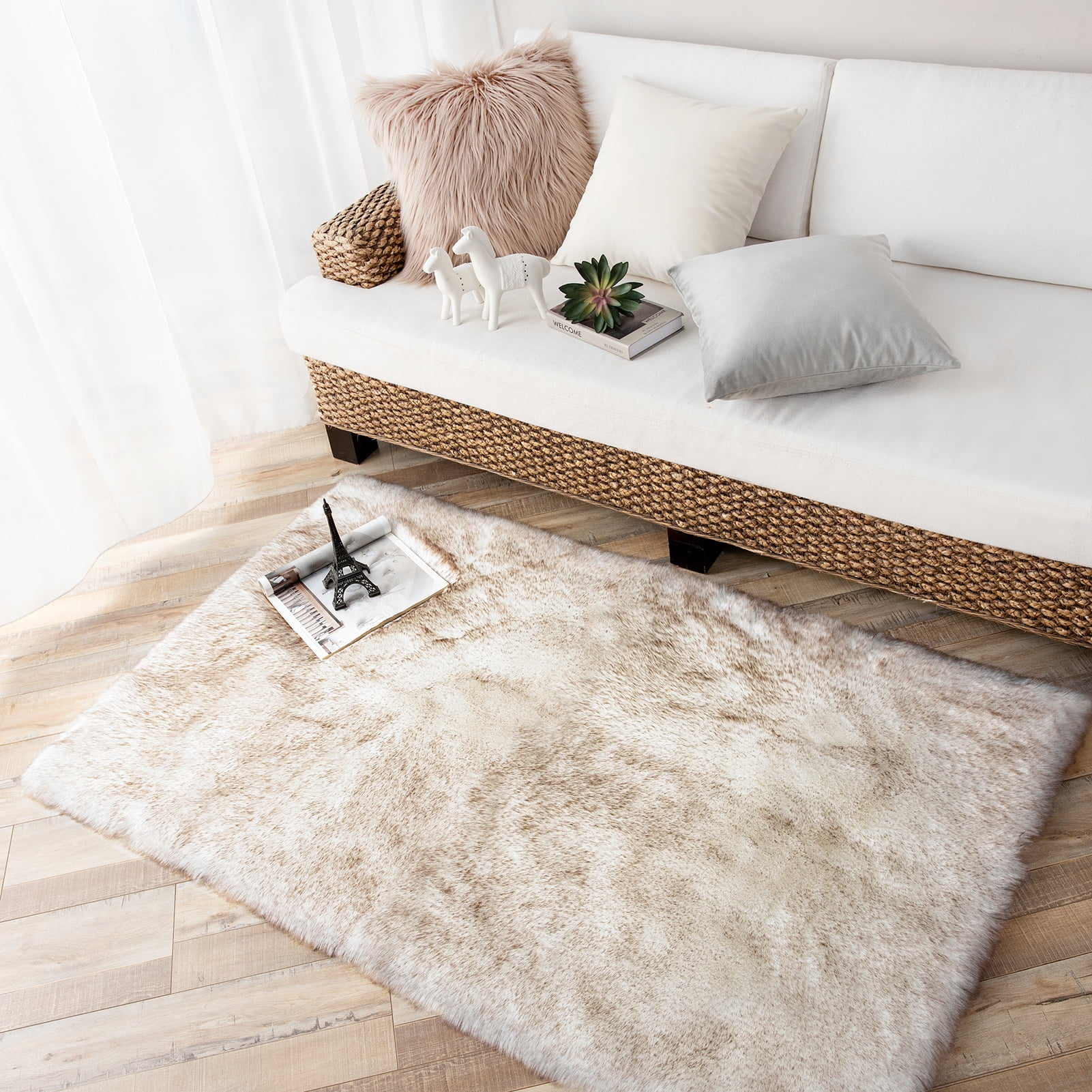 Phantoscope Ultra Soft Faux Fox Fur Series Decorative Indoor Area Rug 3x5 Feet Rectangle, White with Brown Tip, 1 Pack