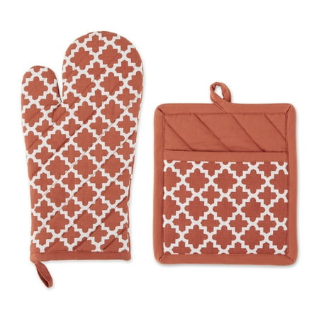 

Vintage Red Lattice Oven Mitt And Potholder Set