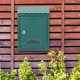 thumbnail image 1 of unbranded Buzón Metálico Montado En Pared Verde Con Cerradura Estilo Europeo Para Oficina Y Jardín, 1 of 7