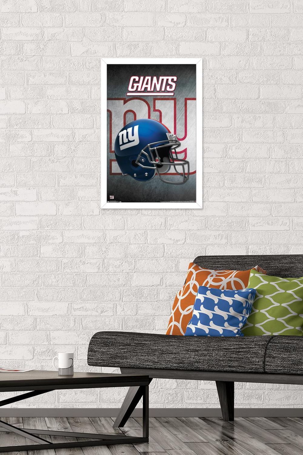 NFL New York Giants - Helmet 16 Wall Poster, 14.725" x 22.375" Framed