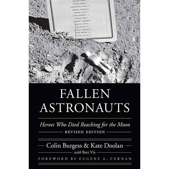 Outward Odyssey: A People's History of S Fallen Astronauts: Heroes Who Died Reaching for the Moon, (Hardcover)
