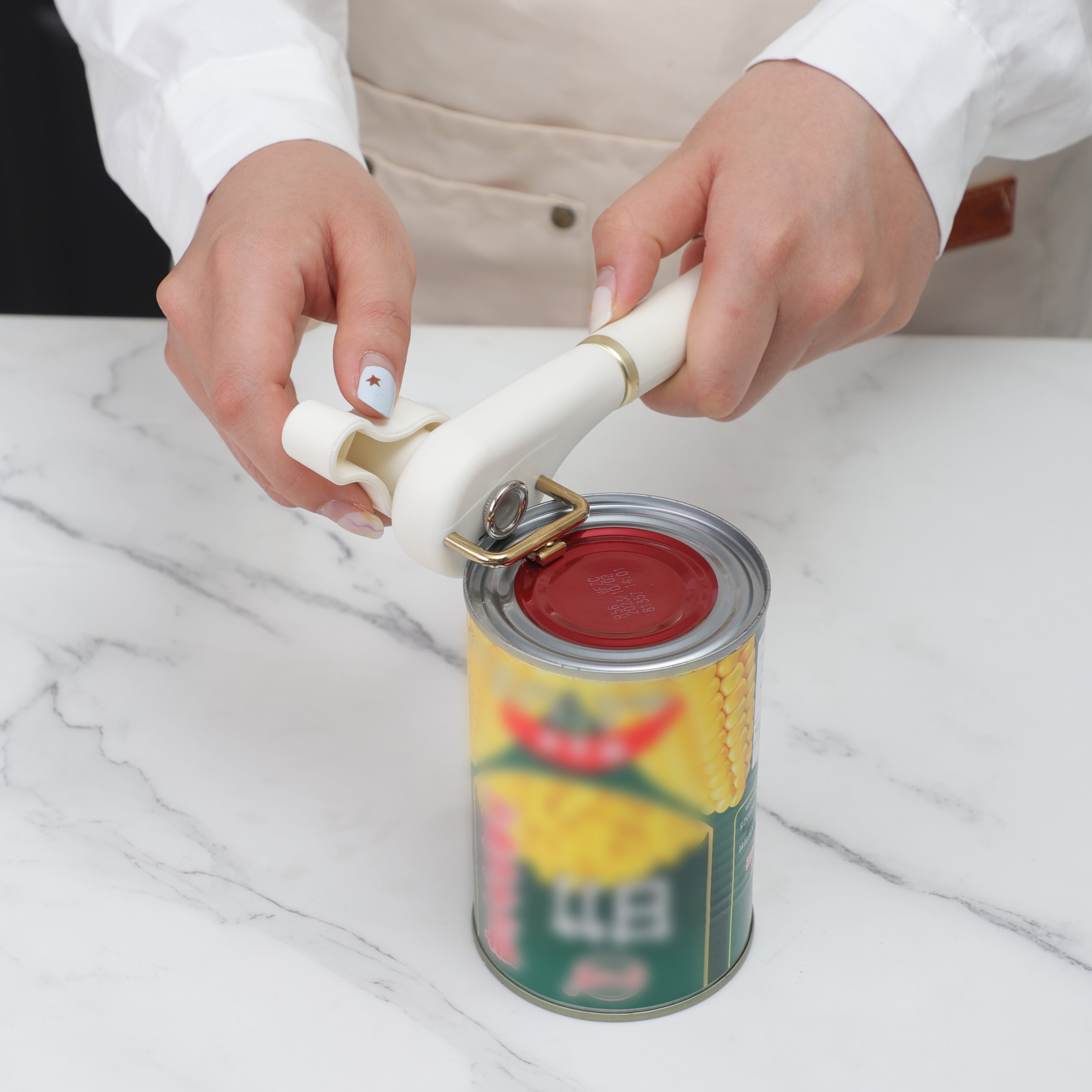 Cook with Color Manual Can Opener, Ergonomic Easy-Grip Handle and Sharp Cutting Wheel
