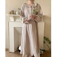 thumbnail image 3 of Vestido coreano pequeño con flores y volantes, cuello de muñeca, manga larga, algodón suave, suelto, camisón de mujer para casa, 3 of 6
