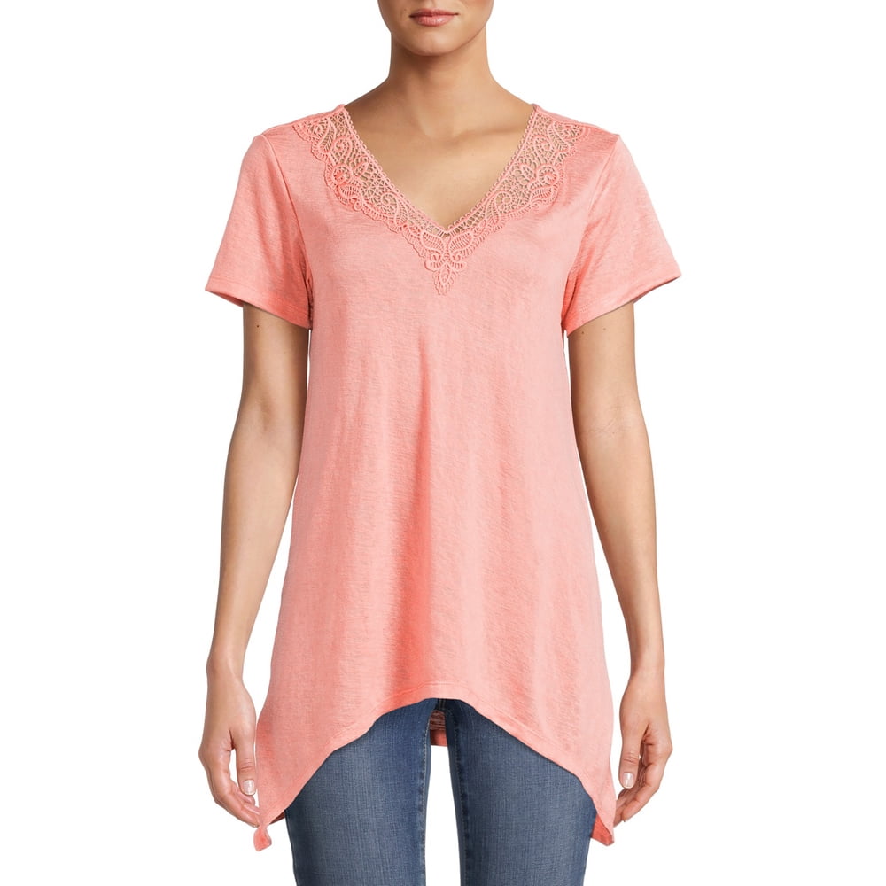 New York Laundry New York Laundry Women’s SharkBite Short Sleeve Crochet VNeck TShirt