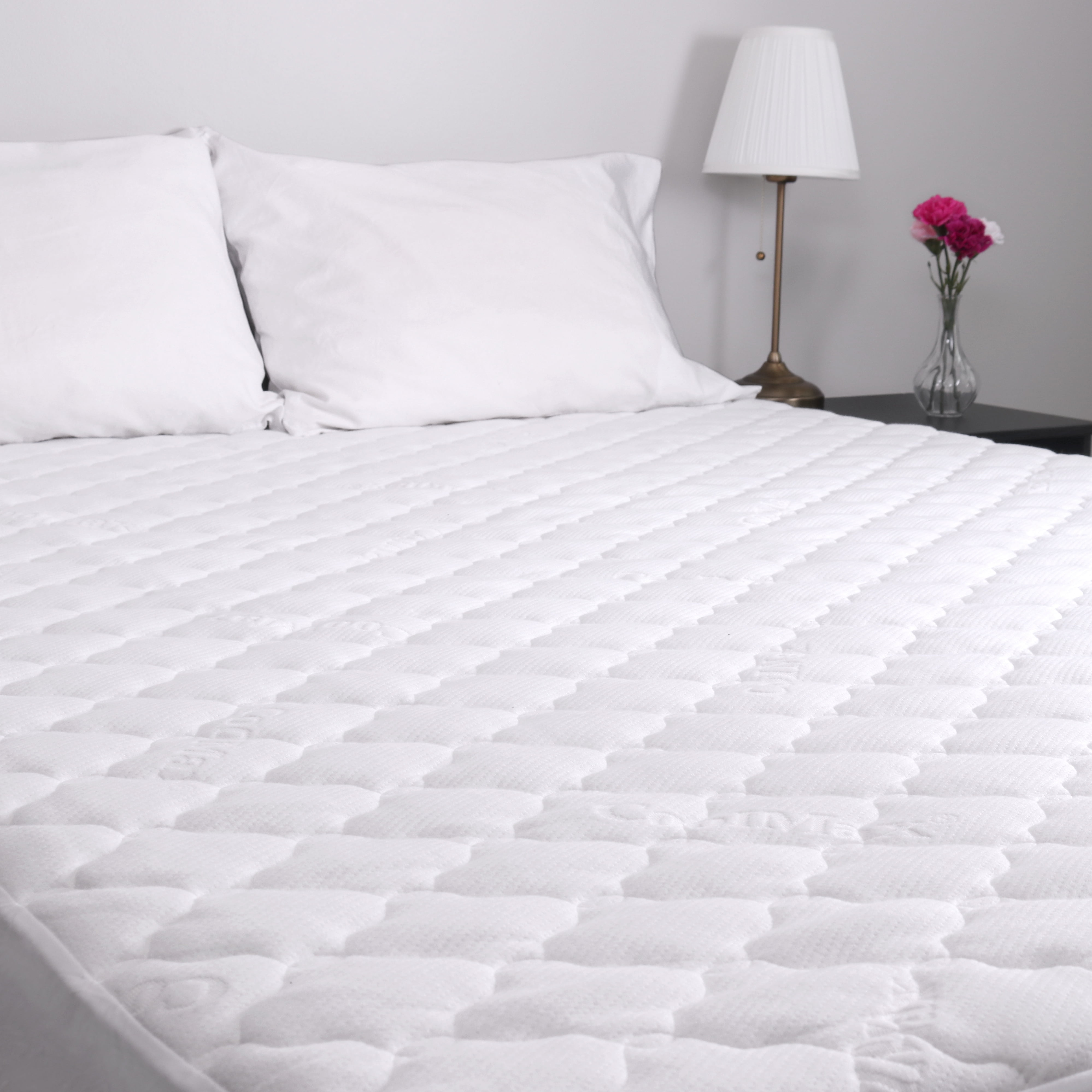 Snuggle Home Quilted Fitted Memory Foam Bedroom Mattress Pad USA Made 4 Sizes 
