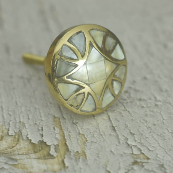 India House Mother of Pearl Dresser Pull Knob,Gold Drawer Knob,Beautiful Gold Metal,Brass Knobs, Pulls, Elegant,Unique, Decorative Cabinet Pulls, set of 6