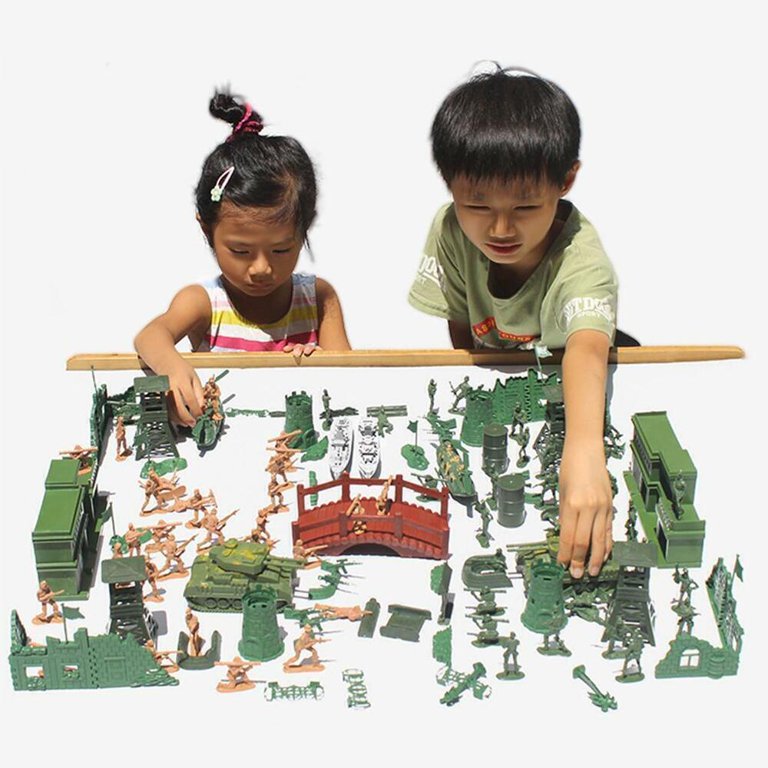 Army store base playset