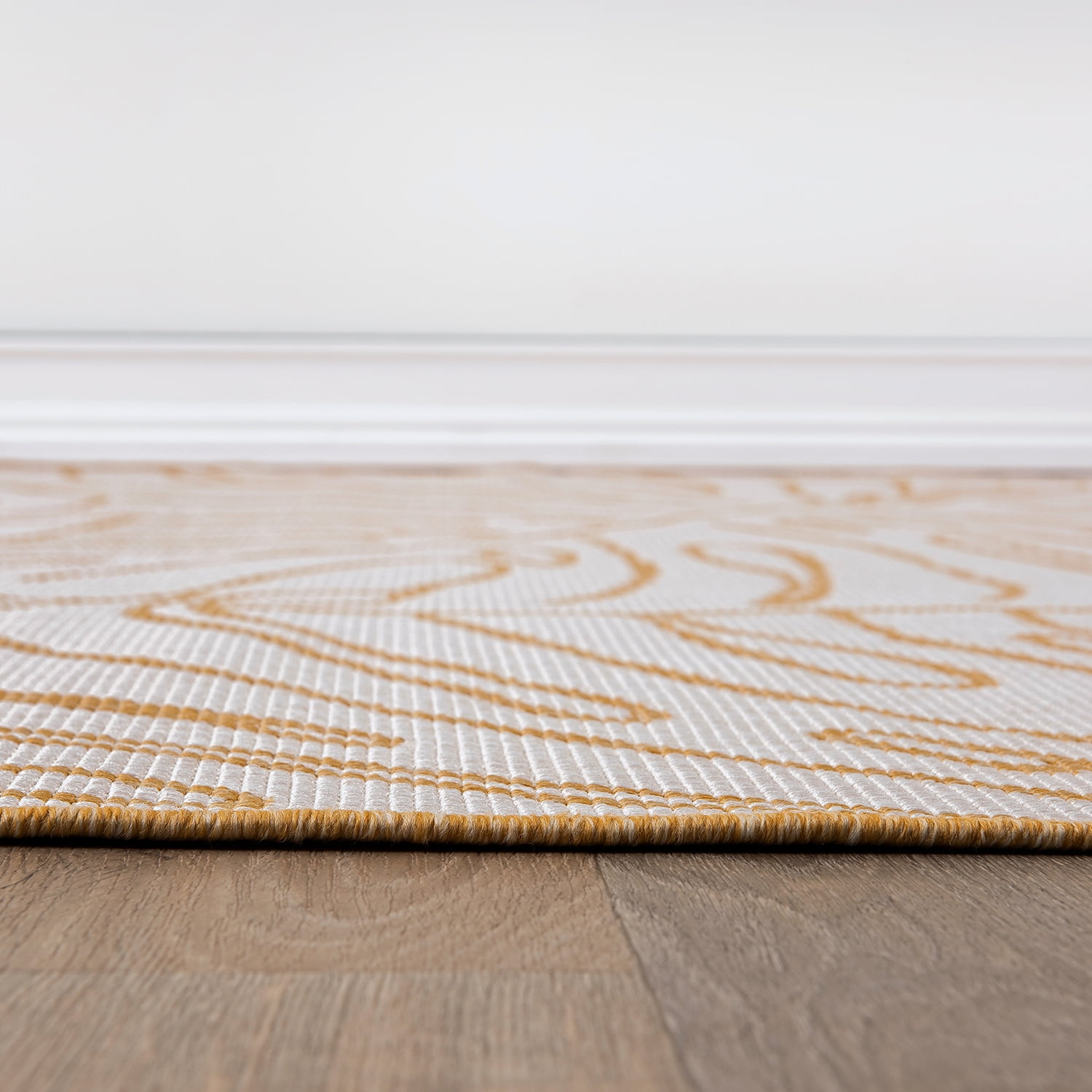 World Rug Gallery Contemporary Tropical Leaves Weather Resistant Reversible Indoor/Outdoor Area Rug - Yellow 2'x7'