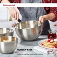 thumbnail image 4 of Cuencos para mezclar KitchenAid de acero inoxidable, juego de 3, 4 of 8