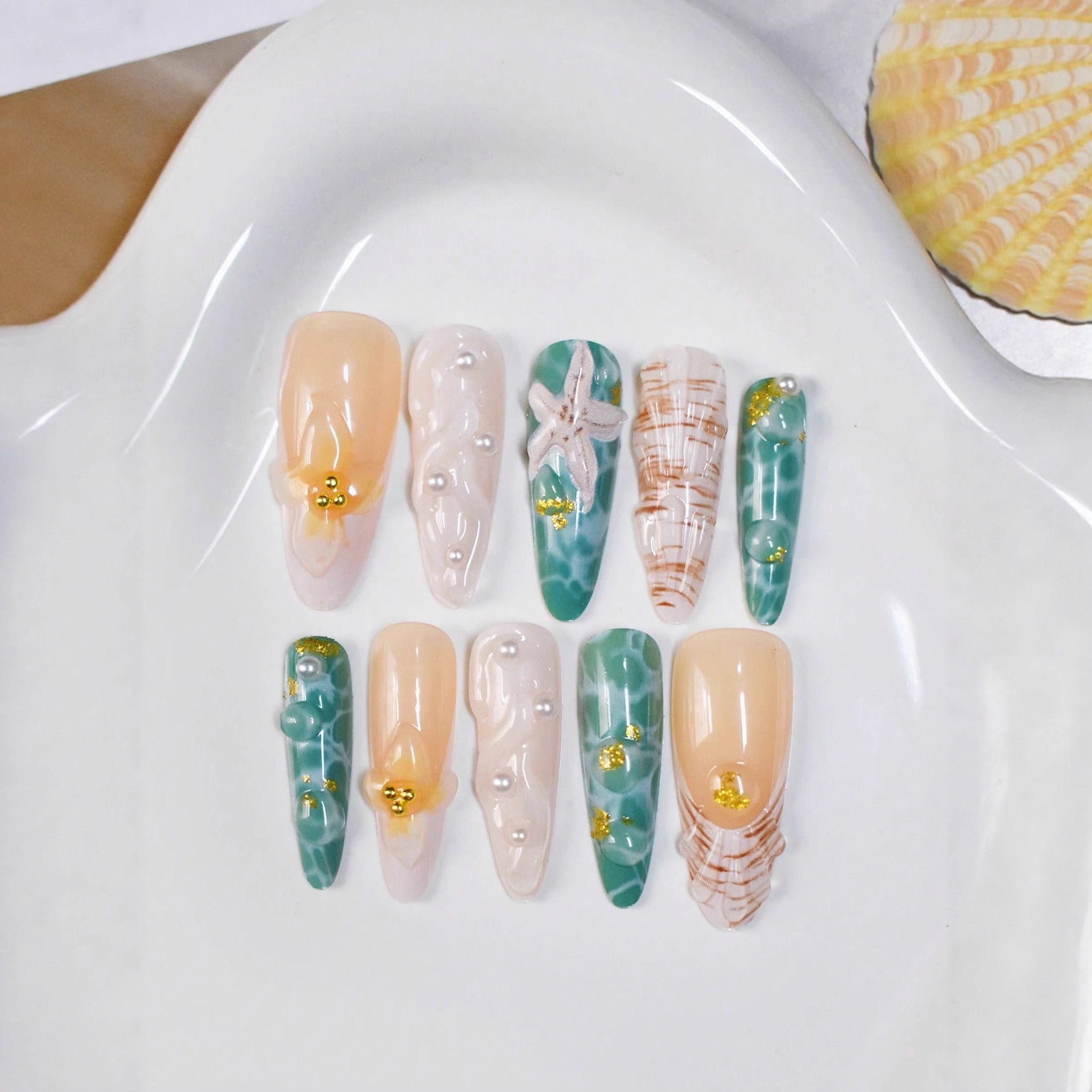 Cross-border hot sale almond fake nails 10pcs ocean wind three-dimensional shell starfish pure pearl embellishment
